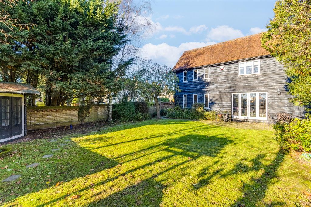 Property photo 1 of 65 Green Man Court 3-83.Jpg