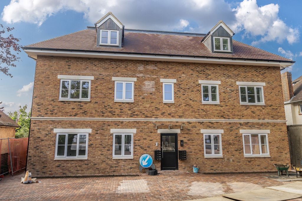 Property photo 2 of 15 External