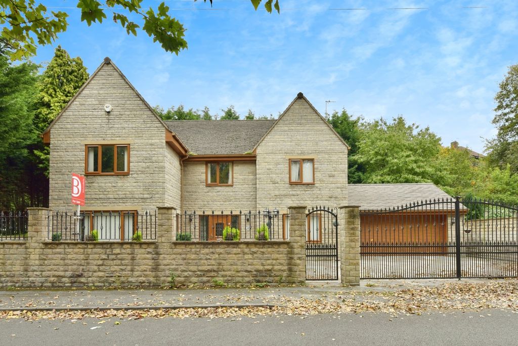 Property photo 1 of 25 Photo