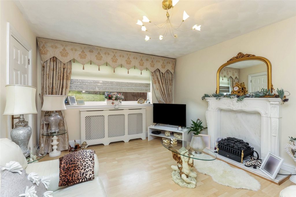 Property photo 2 of 14 Picture No. 02