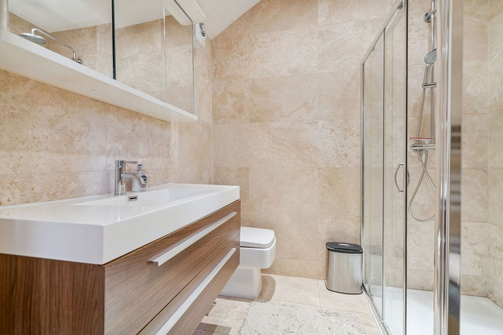 Additional image 20 of 7 bed detached house for saleThe Avenue, Hatch End, Pinner HA5