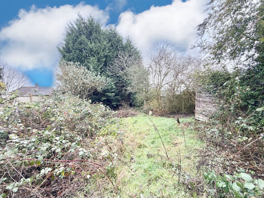 Property photo 2 of 19