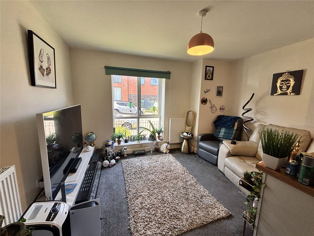 Property photo 3 of 9 Picture No. 13