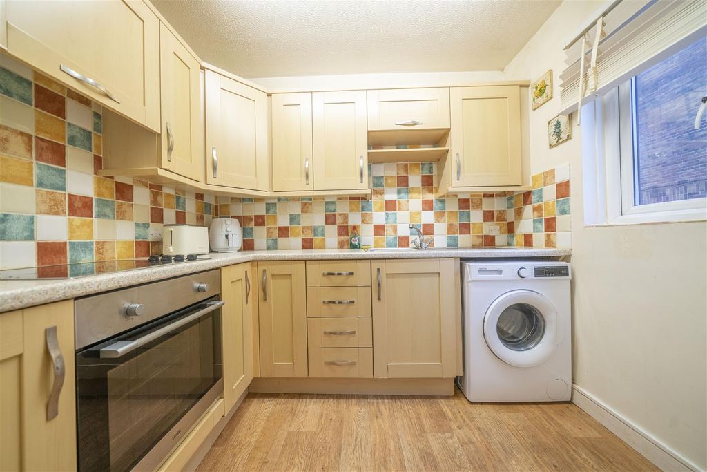 Property photo 3 of 8 Dsc00192.Jpg