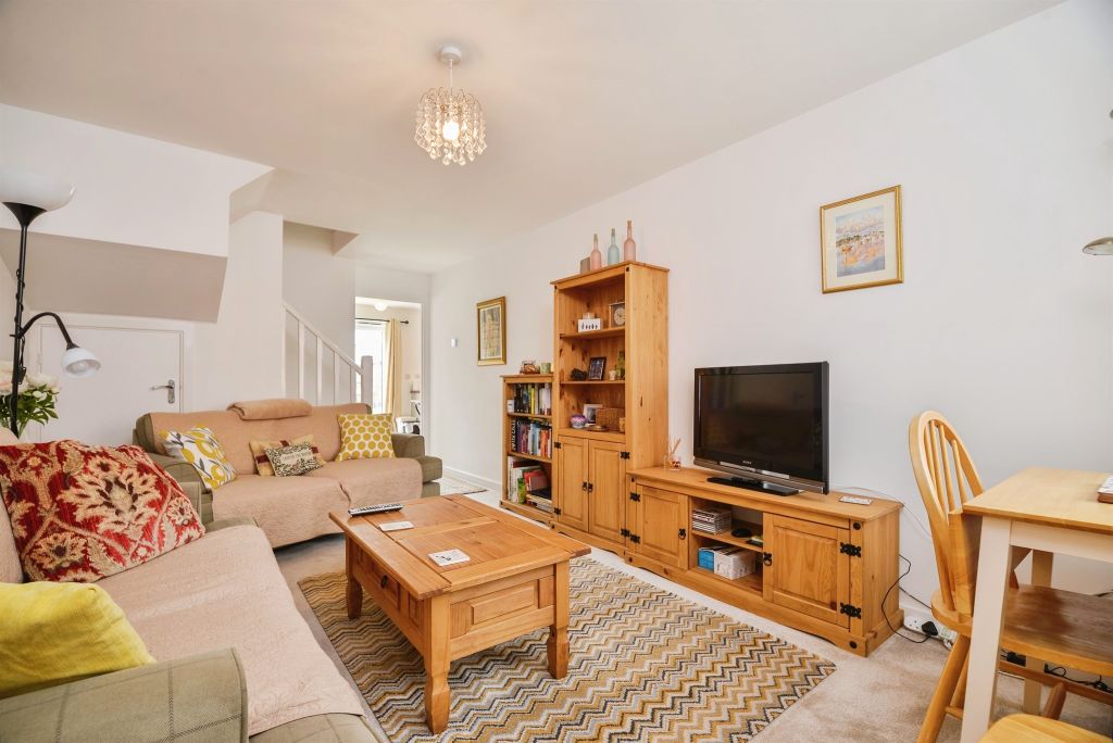 Property photo 3 of 17