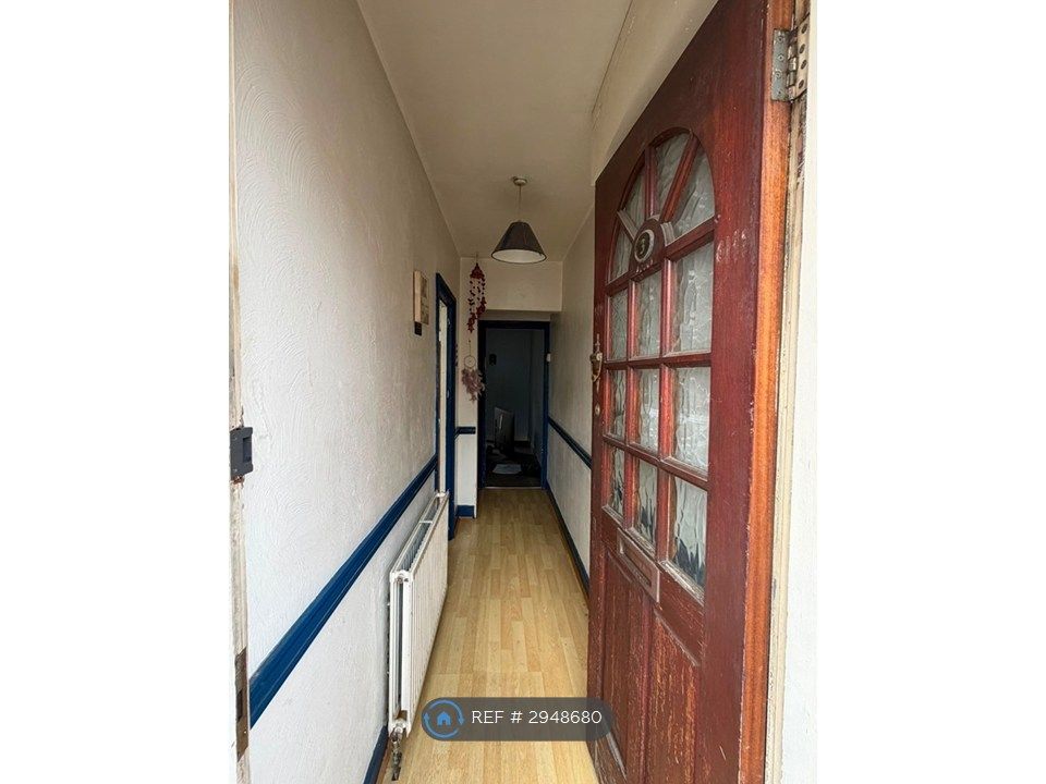 Property photo 1 of 25