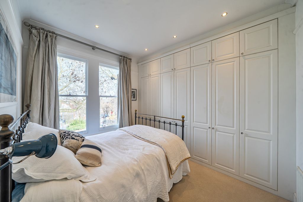 Property photo 3 of 13 1432998-1-69Bd606...