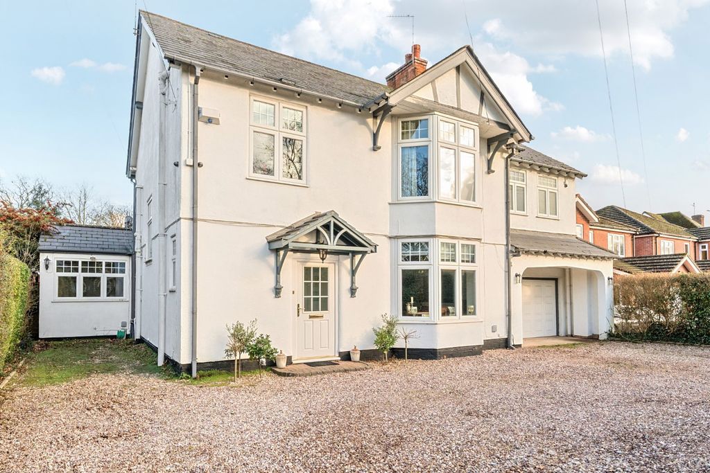 Property photo 1 of 19 Picture No. 05