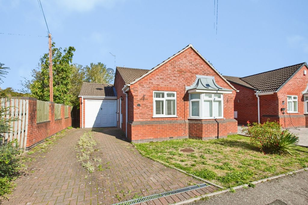Property photo 1 of 16 Front