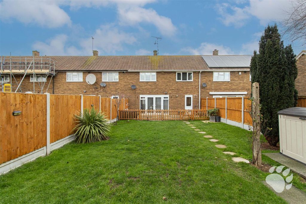 Property photo 3 of 22 Garden