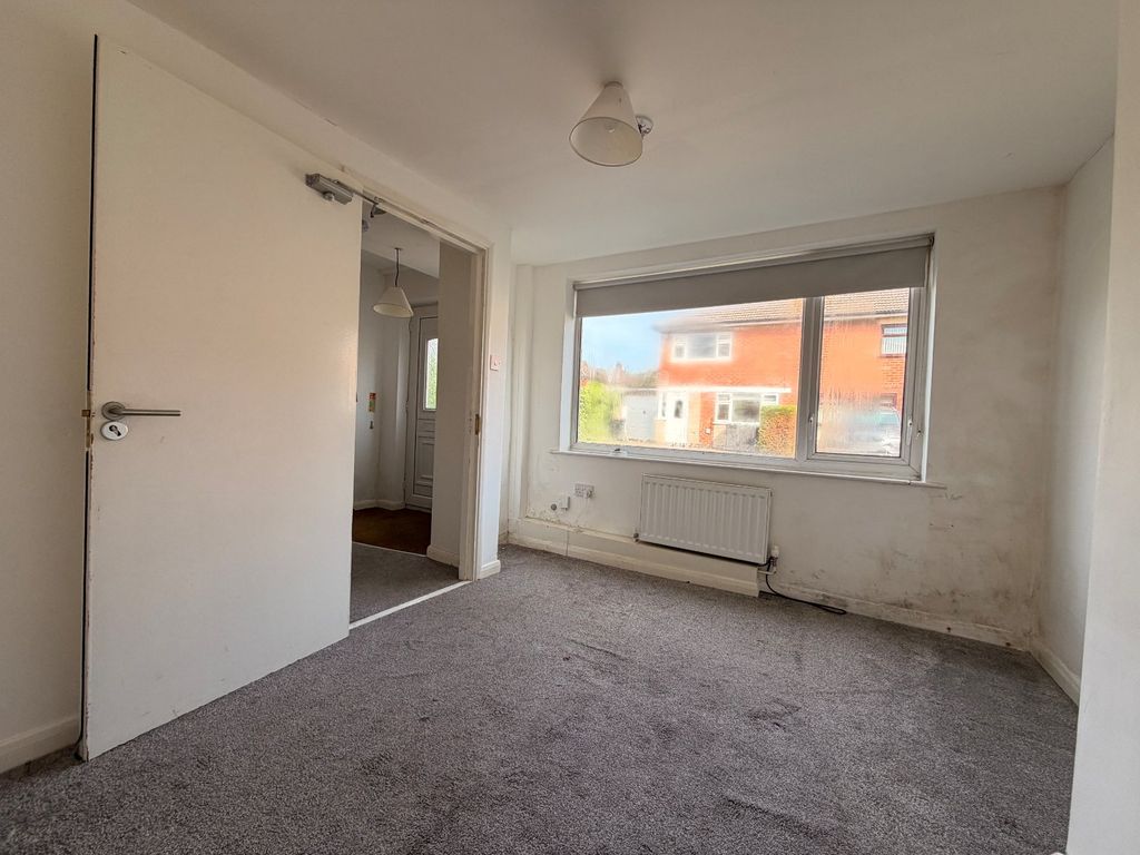 Property photo 2 of 13 Picture No. 38