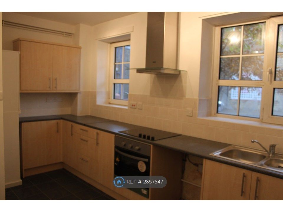 Property photo 3 of 10 Kitchen/Diner