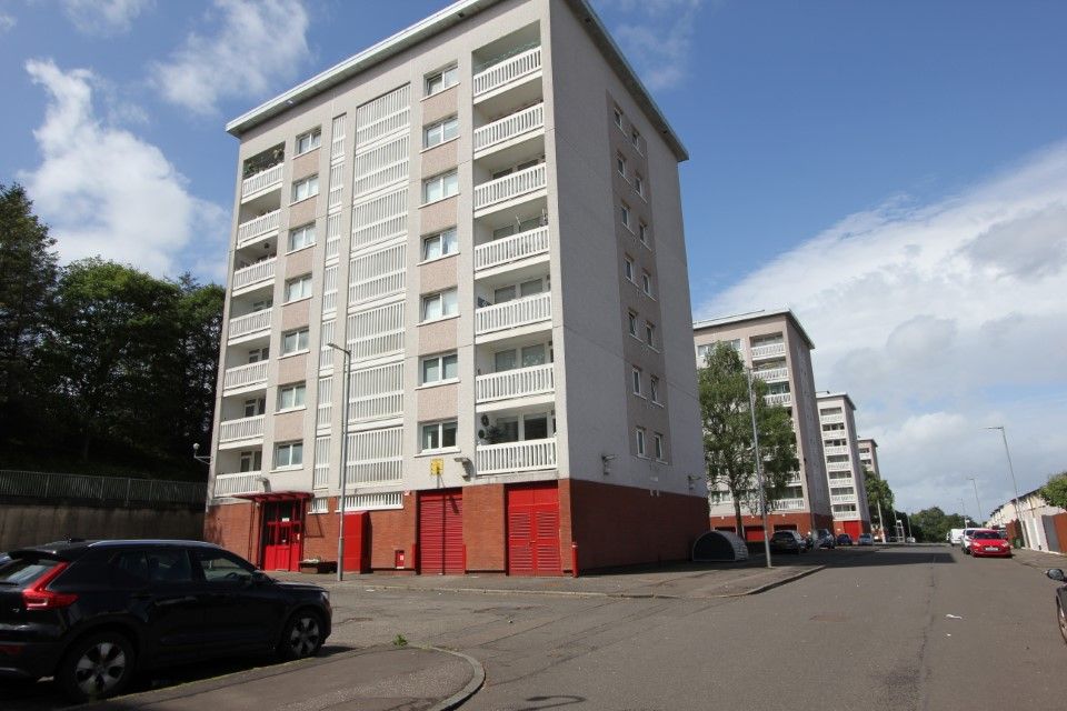 Property photo 1 of 13 External