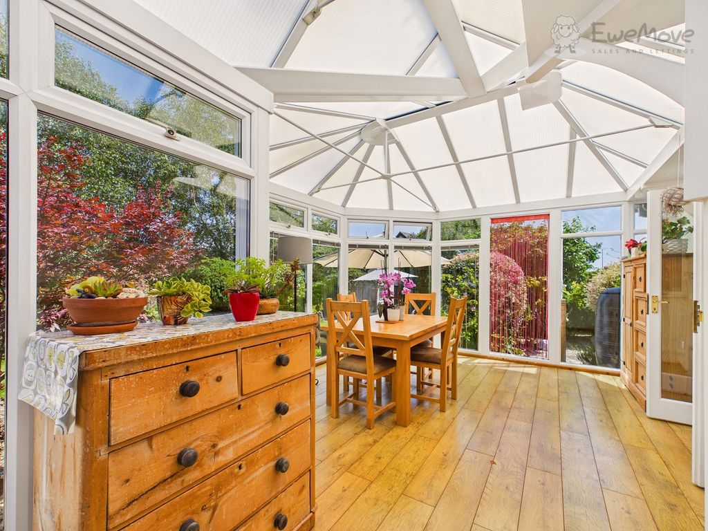 Property photo 1 of 16 Ewemove South Molton - Windermere