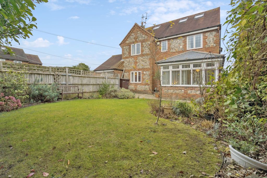 Property photo 1 of 30