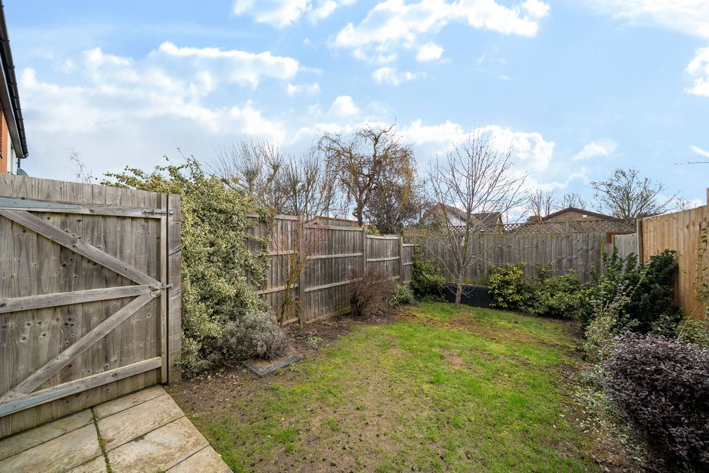 Property photo 3 of 17