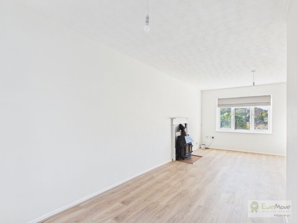 Property photo 3 of 13 Cam03603G0-Pr0098-Still004
