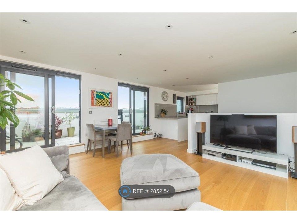 Property photo 3 of 20 Lounge Kitchen Diner