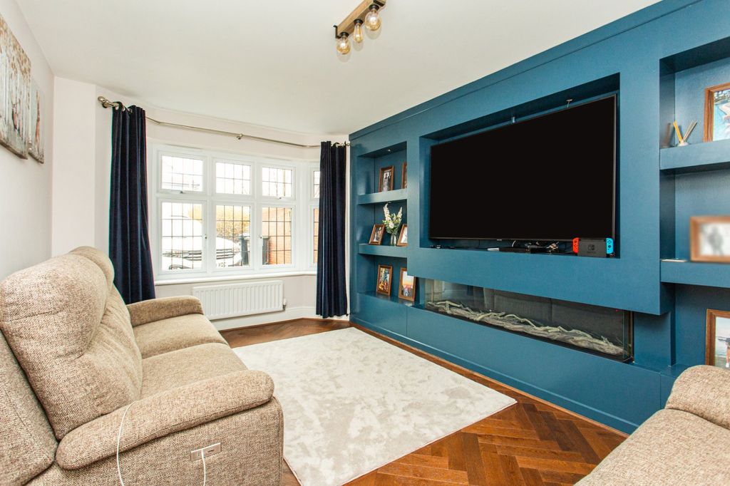 Property photo 2 of 23 Picture 2