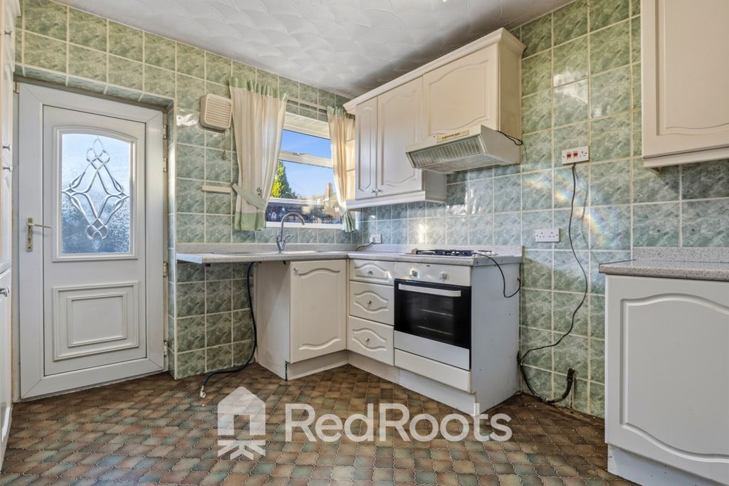 Property photo 2 of 20 4662212