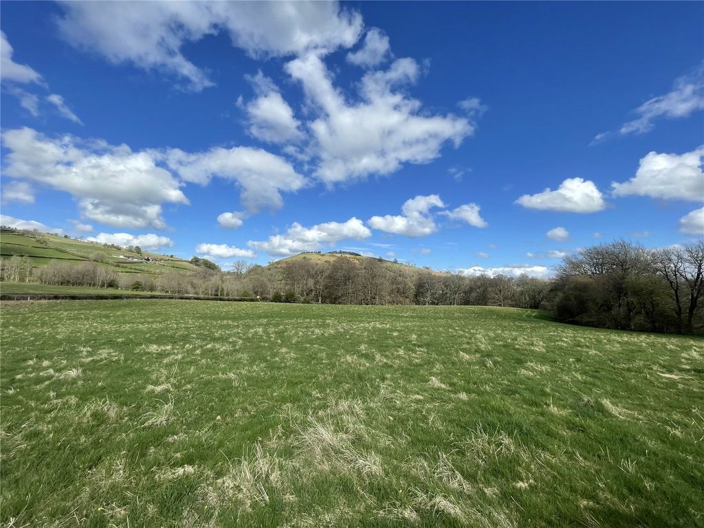 Property photo 3 of 4 Picture No. 03