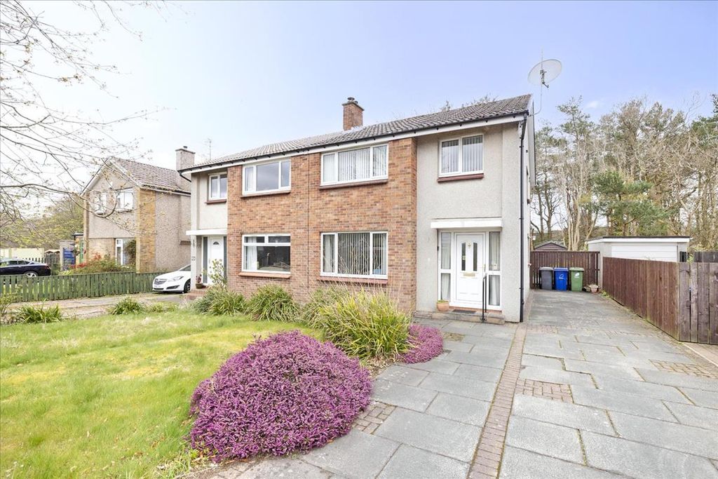 Property photo 1 of 24