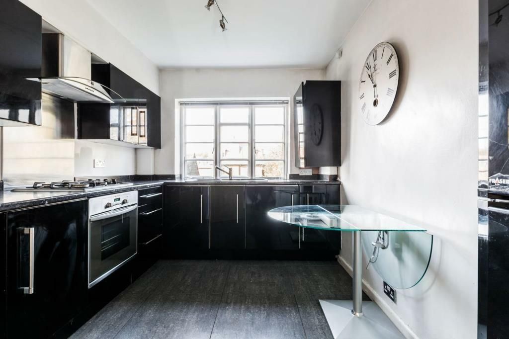 Property photo 2 of 8 2.Jpeg