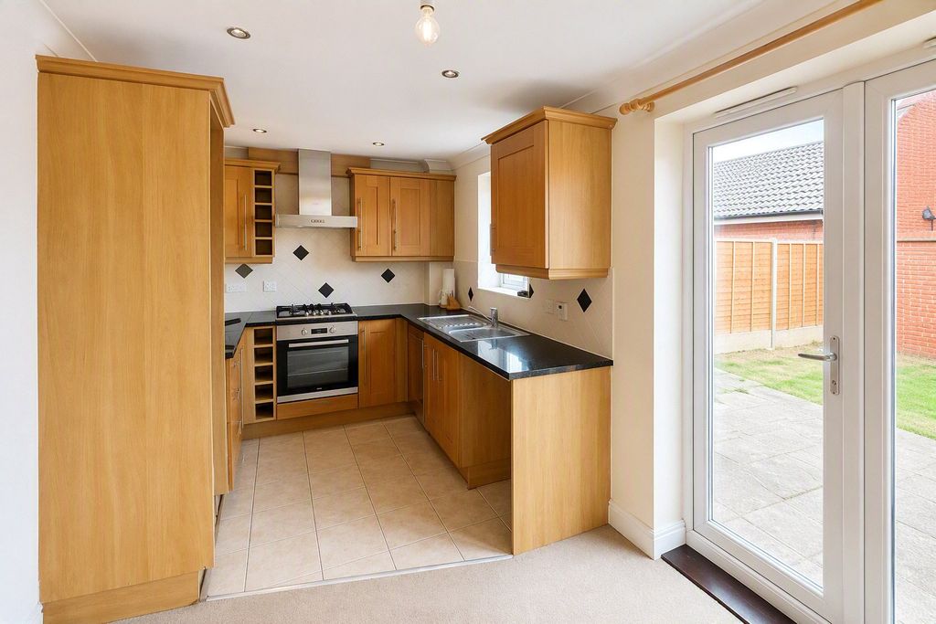 Property photo 3 of 11 Picture No. 20