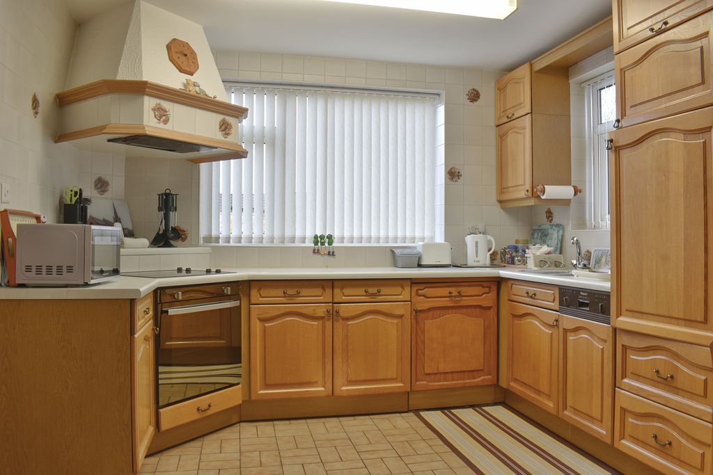 Property photo 3 of 13 Photo 6