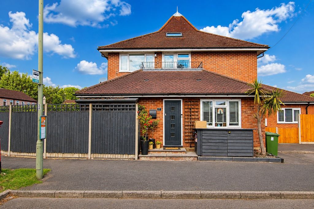 Property photo 1 of 18