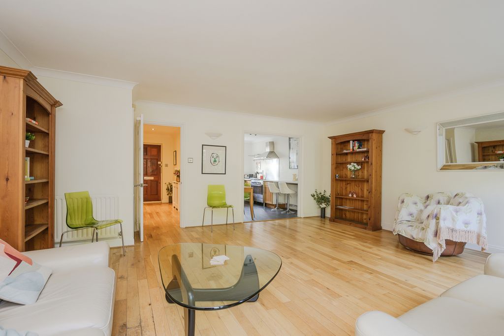 Property photo 2 of 9 Picture No. 06