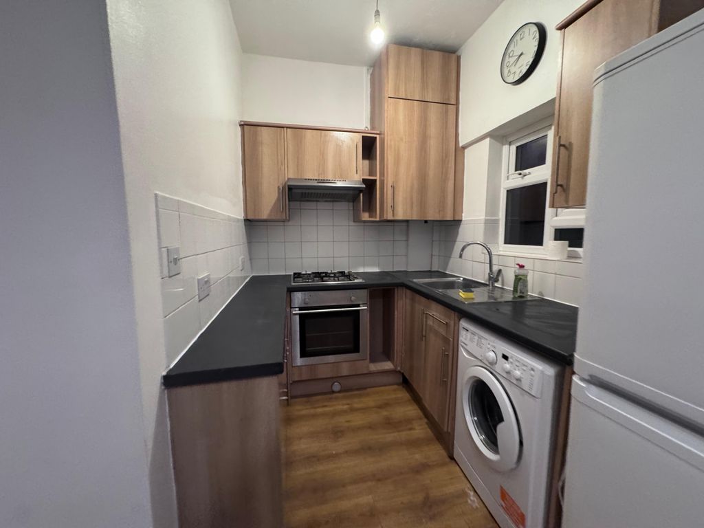 Property photo 2 of 11 Photo 14