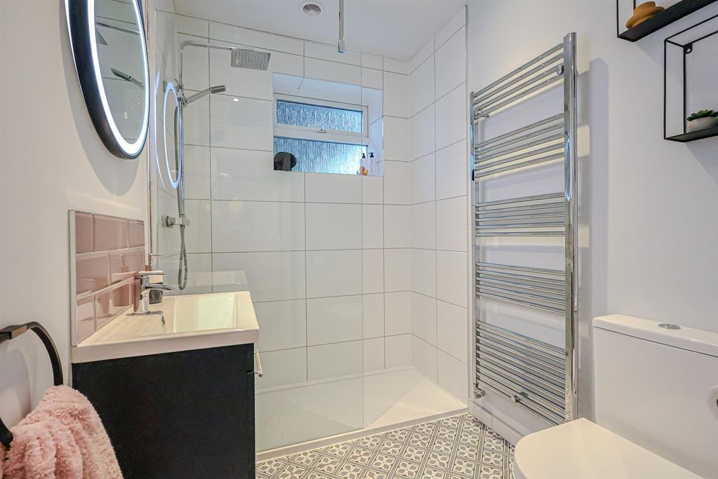 Property photo 3 of 40 Img_3839-2.Jpg