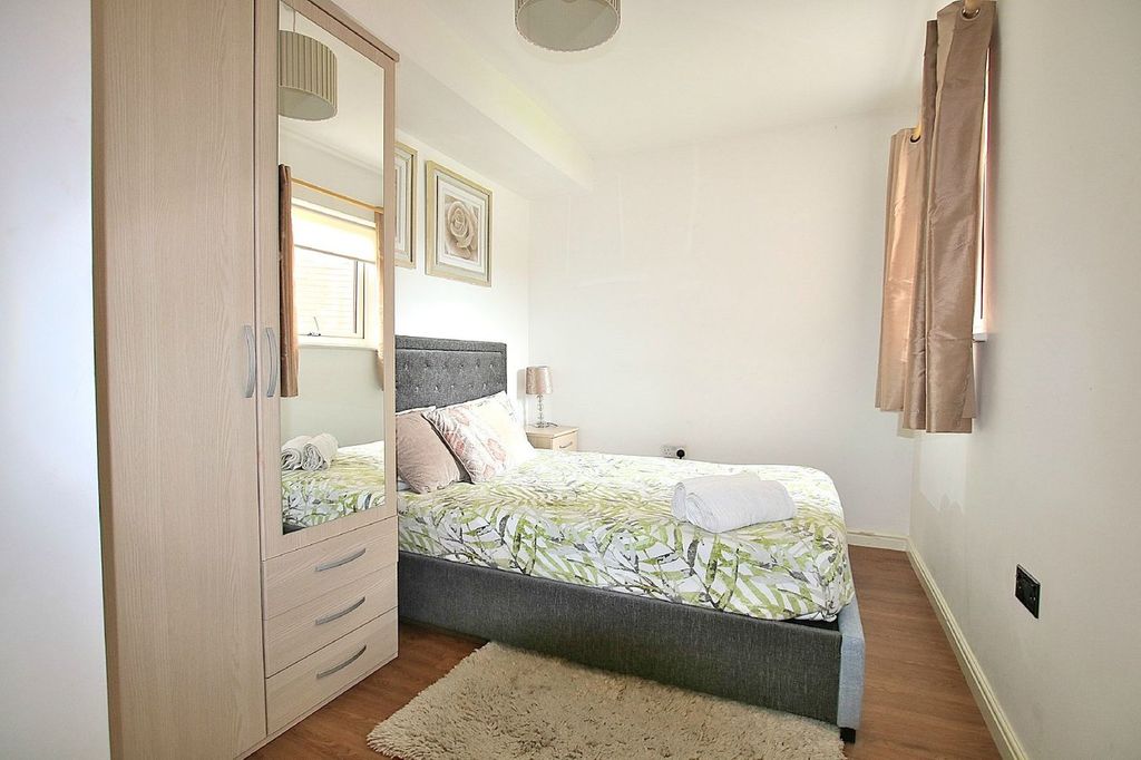 Additional image 7 of 2 bed flat to rentWest Cotton Close, Riverside Wharf, Northampton NN4