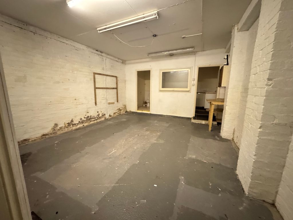 Property photo 1 of 4 Img_9315
