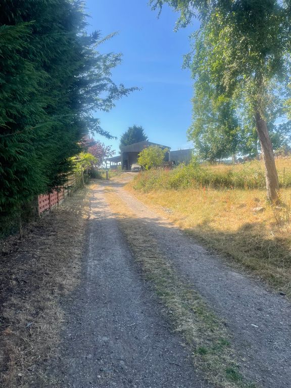 Property photo 3 of 6 Img_1967