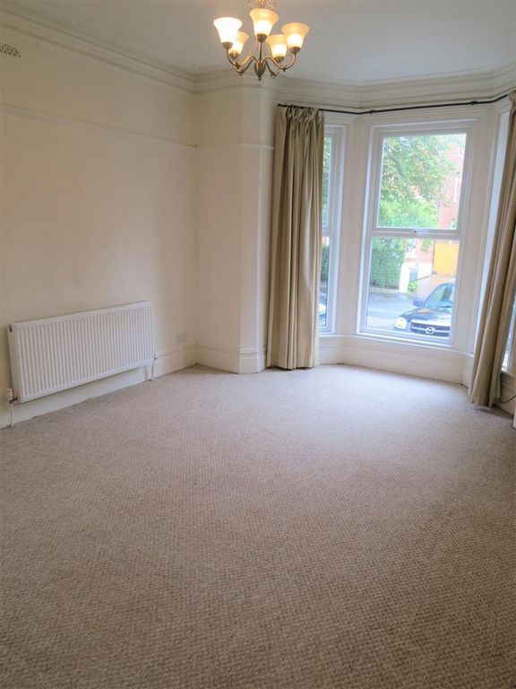Property photo 2 of 24