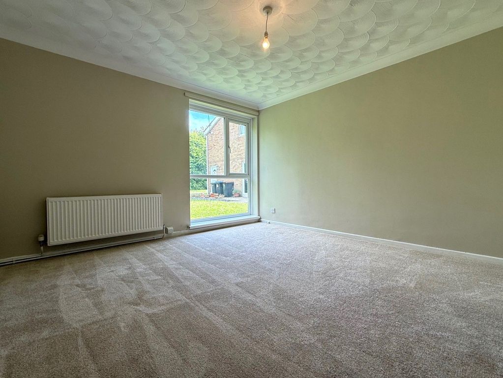 Property photo 3 of 14 Photograph 3