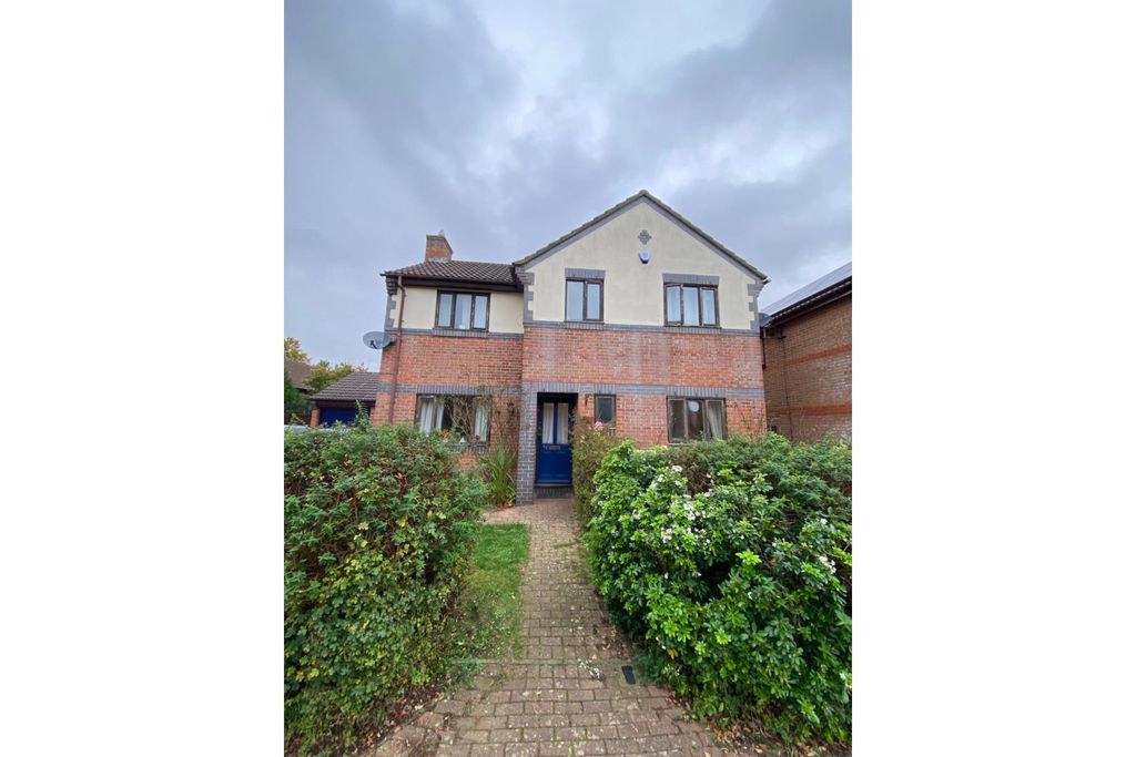 Property photo 1 of 7