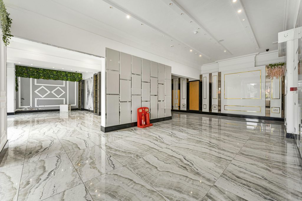 Property photo 3 of 31 41_27775.Jpg