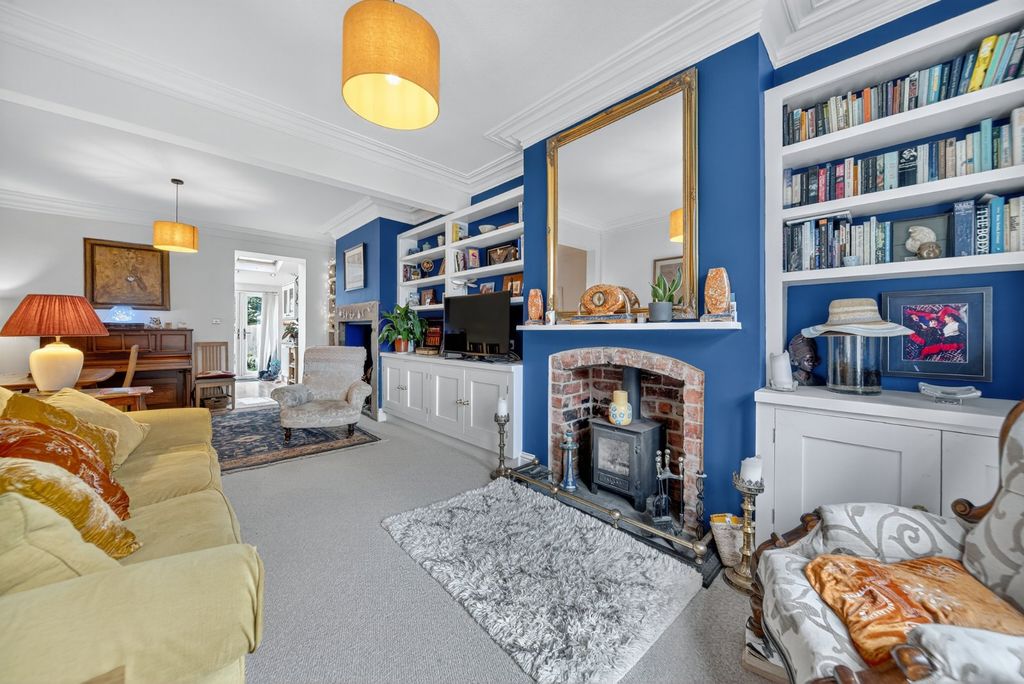 Property photo 3 of 14 Picture 3