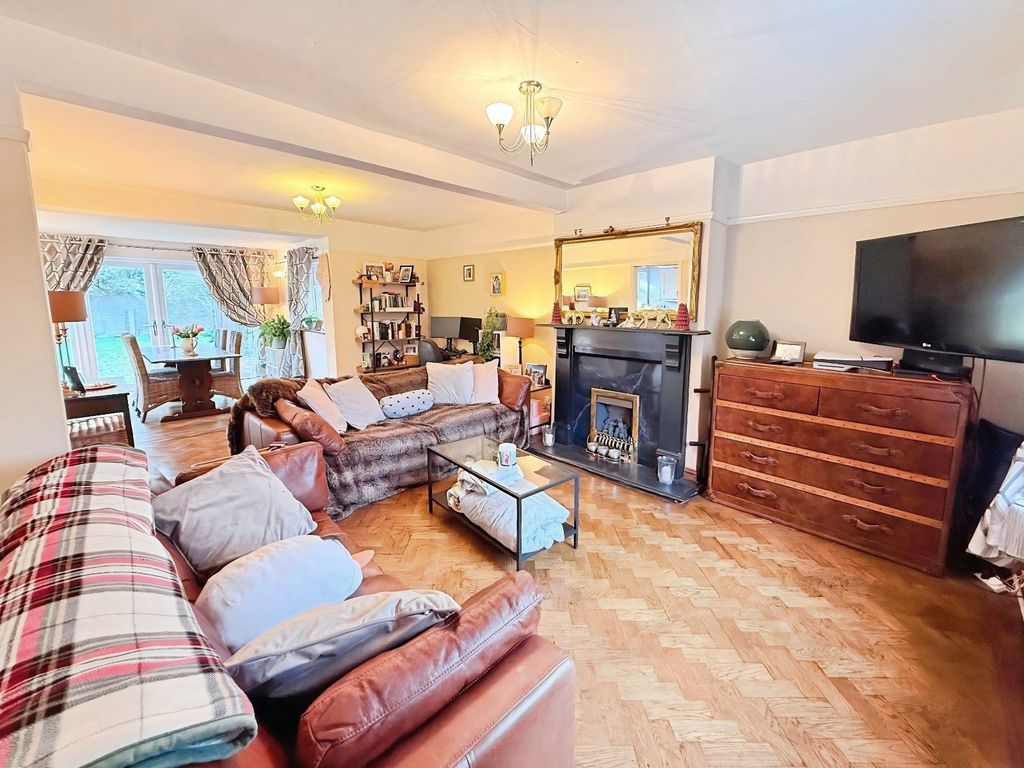 Property photo 2 of 18 Picture 2