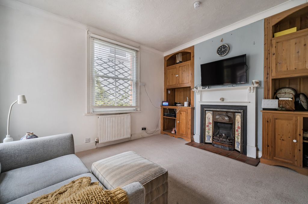 Property photo 3 of 26 1374058-2-69172Bb...