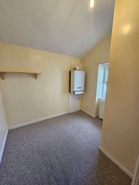 Additional image 14 of 3 bed flat to rentClifton Rd, Llandudno LL30