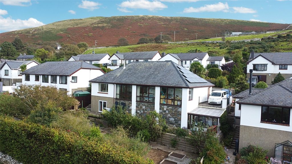 Property photo 1 of 43 Picture No. 01