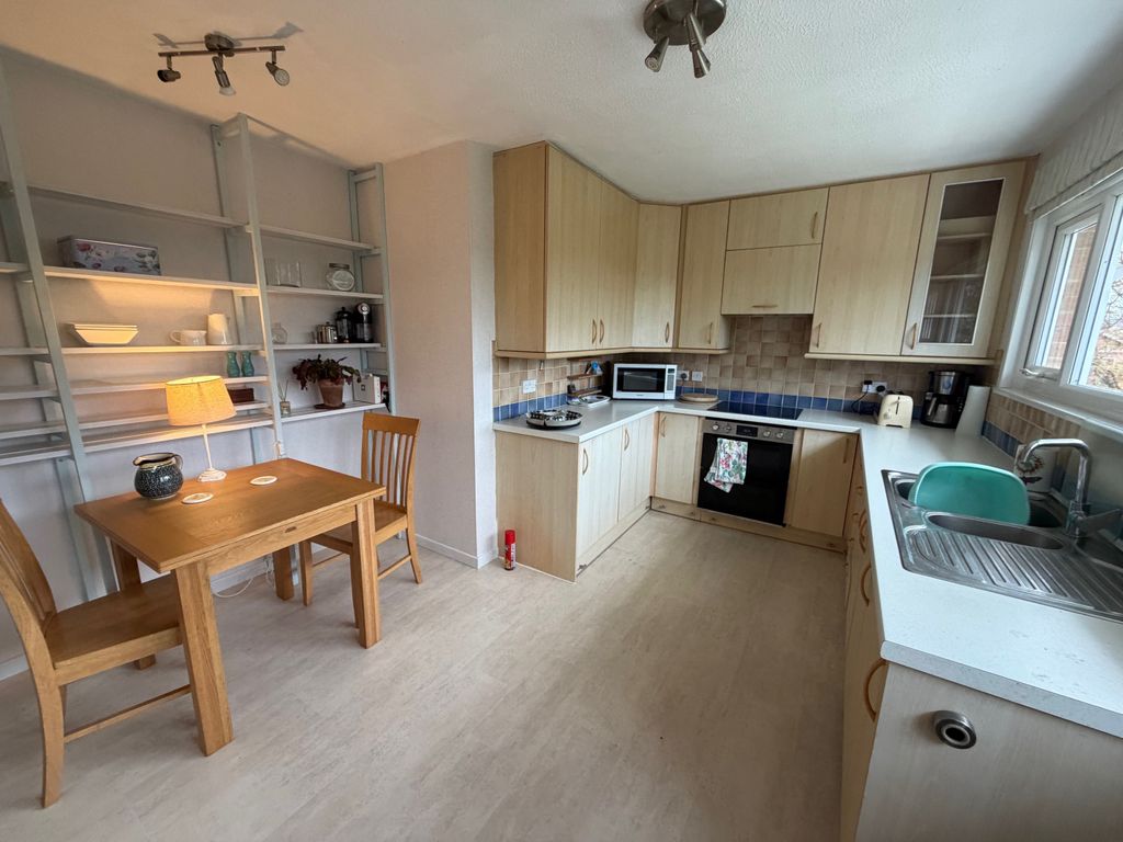 Property photo 2 of 17 Front