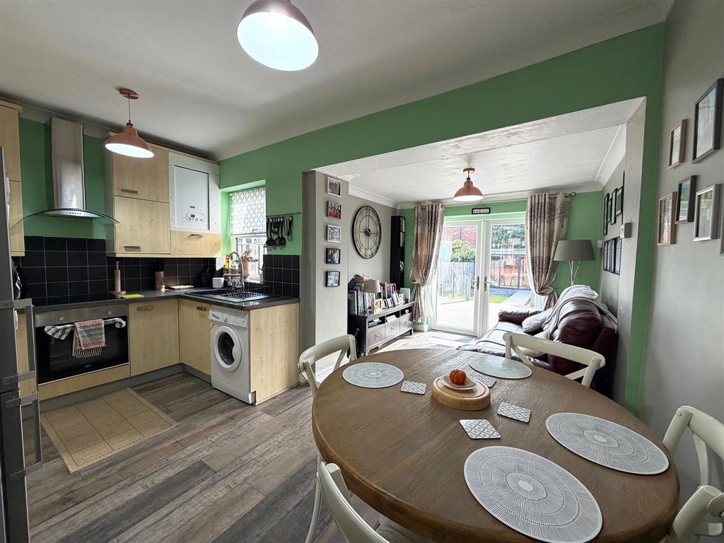 Property photo 3 of 31 c4.Jpeg