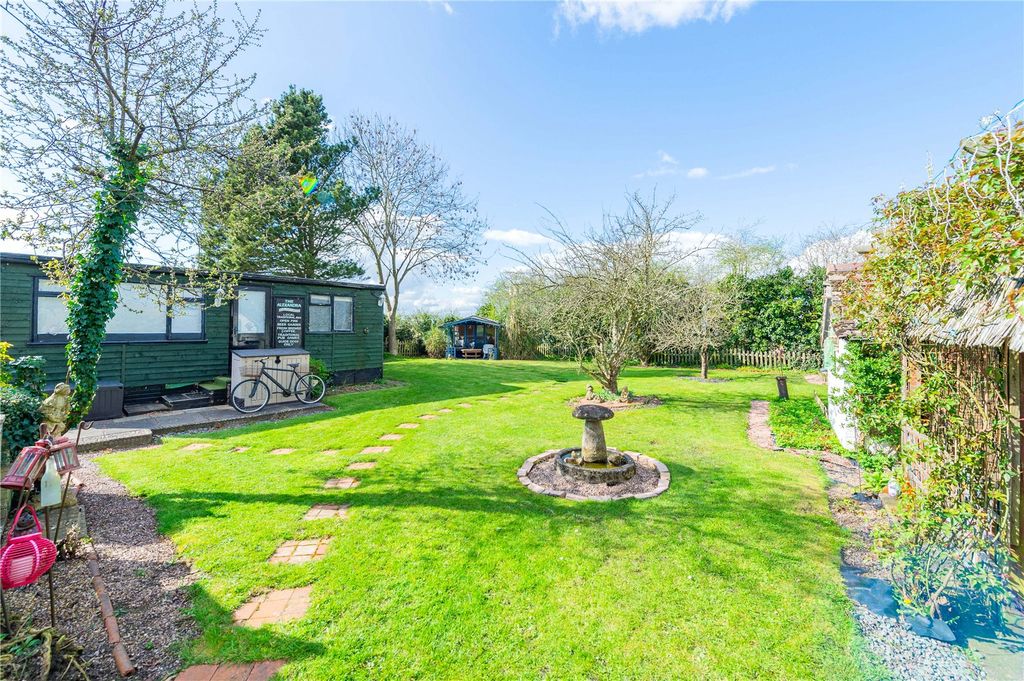 Property photo 3 of 50 Picture No. 40