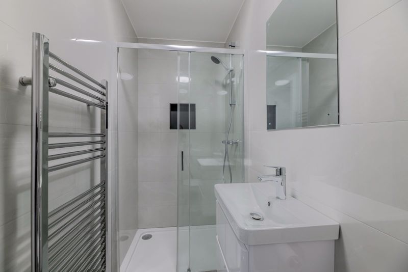 Property photo 2 of 10 Photo 4