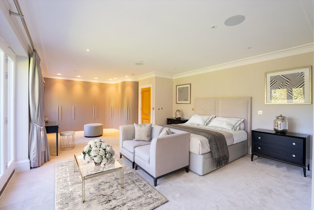 Property photo 1 of 30 Image